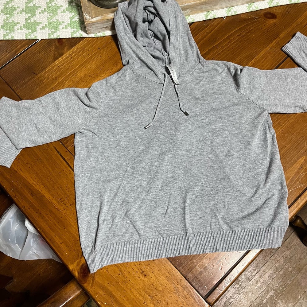 Fabletics Gray Knit Lightweight Hooded Pullover Sweater Hoodie Size M EUC